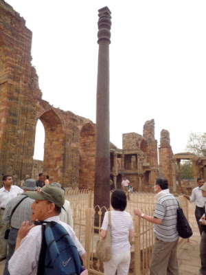 iron pillar, qutb complex, new delhi
