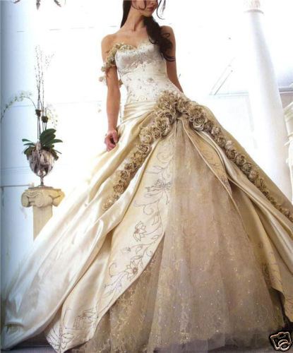 Fantastic Elegant Bridal Gown 2010
