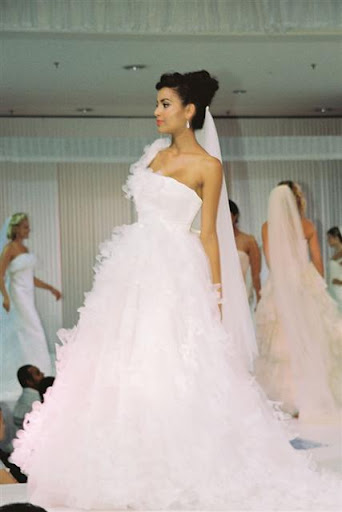Bridal Gowns 2010 Fashion Show