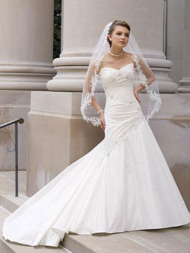 White Bridal Gown, Wedding gown, wedding dress, Gown Fashion