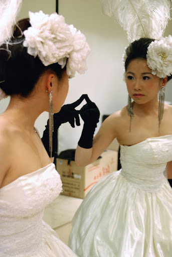 Chinese Strapless Wedding Gown