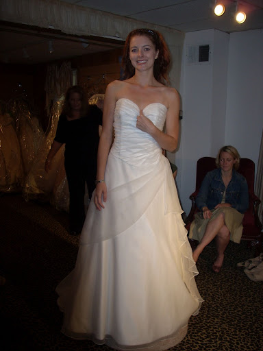 CupCake Strapless Wedding Dress