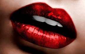 Metallic red lips