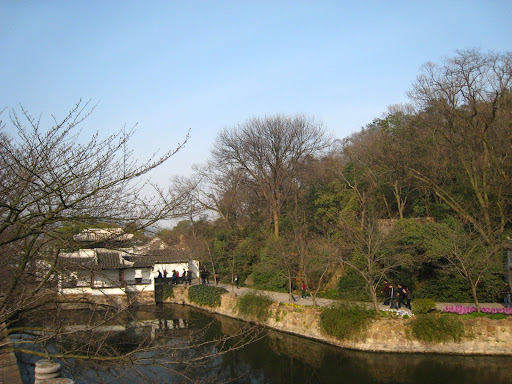 http://lh5.google.com/anikox/R-Br1yBpNxI/AAAAAAAABjk/y_lkN11uYIU/IMG_1972.JPG?imgmax=512