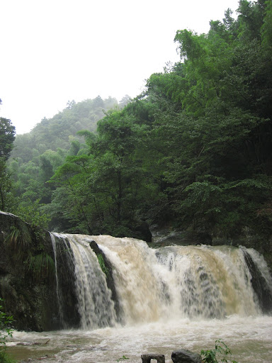 http://lh5.google.com/anikox/RtQXD2LJmGI/AAAAAAAAAzw/7kxVjGEAfAI/IMG_0940.JPG?imgmax=512