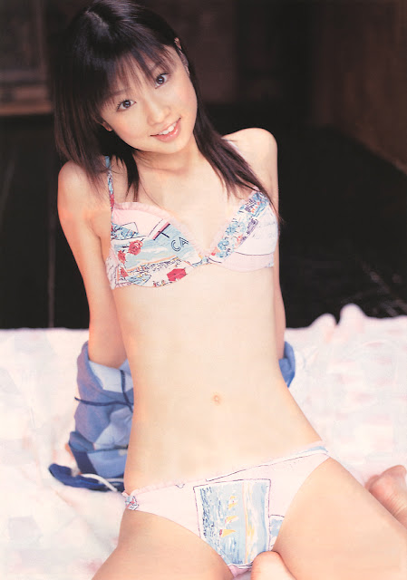 Yuko Ogura Japanese idol 19.jpg YukoOgura -  http://henku.info