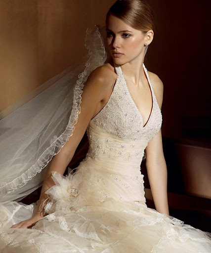 Elegant Halter Bridal Gown For Wedding Gown Konsep