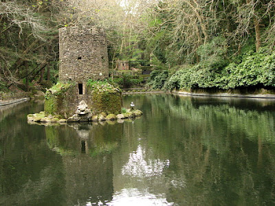 Lago no Palácio da Pena Lago no Palácio da Pena