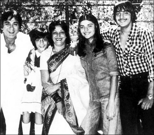 indian best actor sunil dutt with family