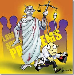कानून के आँख के नीचे