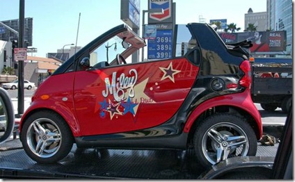 Miley Cyrus Fortwo convertible car
