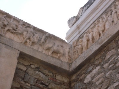 Founding Story of Ephesus Illustrated