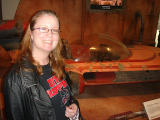 Sandy & Land Speeder