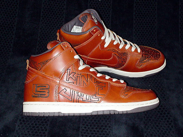 LeBron8217s nonsignature shoes Nike Dunk