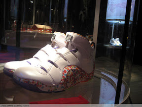 Event recap: 11/11/06 New York Pop up Exhibition other event 061111 nyc 33 Event recap: 11/11/06 New York Pop up Exhibition