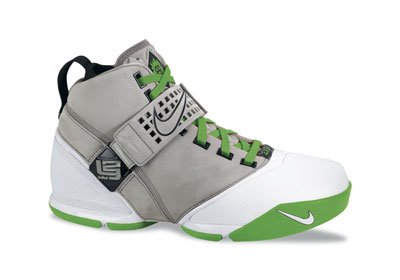 New Nike Zoom LeBron V pictures