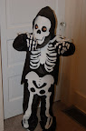 Scary skeleton! Costume and photo by Lisa Callagher Onizuka.