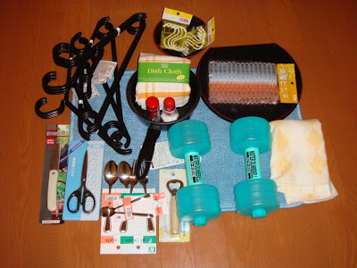 100 YEN Store Stuff