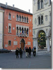 belluno_palazzo rosso.jpg