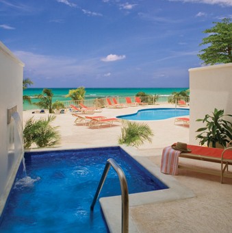 Sweet Honeymoon Destination In Caribbean Beach 