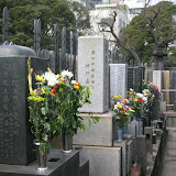 Fukagawa graveyards: It was the first day of spring, so almost all the haka (family graves) were cleaned and received fresh flowers.