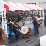 Sunday afternoon taiko drumming on the main street in Kawagoe