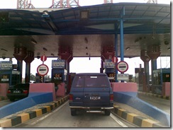 pondok ranji toll gate