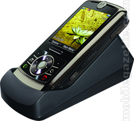 Motorola MOTO Z6w slider with docstation photo