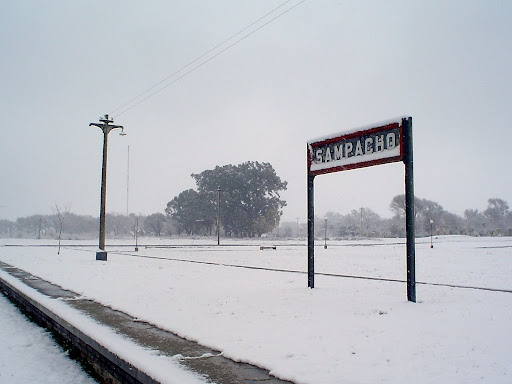 Sampacho bajo la nieve
