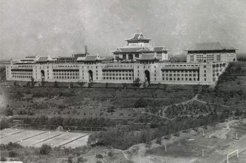 武汉大学
