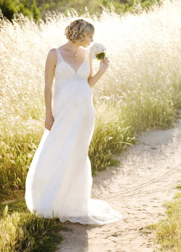 maternity-wedding-dresses-2010