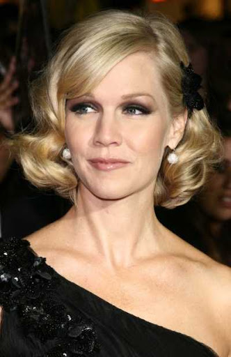 Jennie Garth - Short Blonde at Twilight Premiere