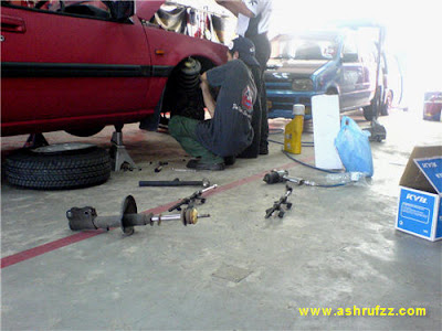 Installing my new car's shock absorber