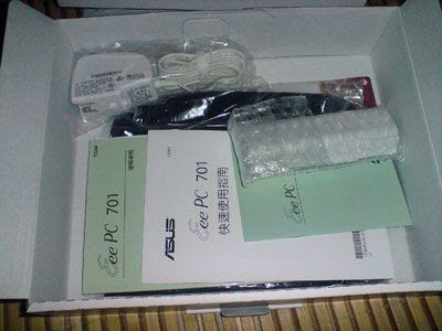 [NB]終於入手EEEPC！開箱 & 使用小心得！ - 阿祥的網路筆記本