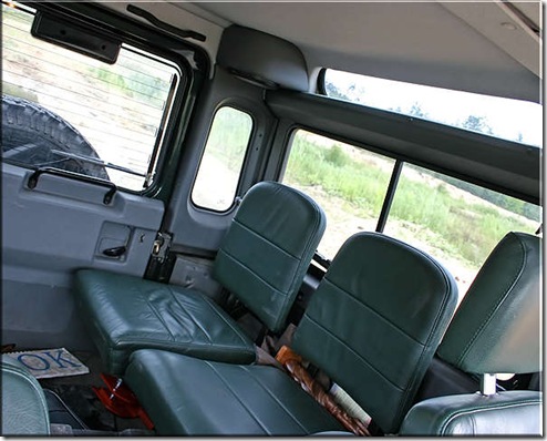 Land Rover Defender 90