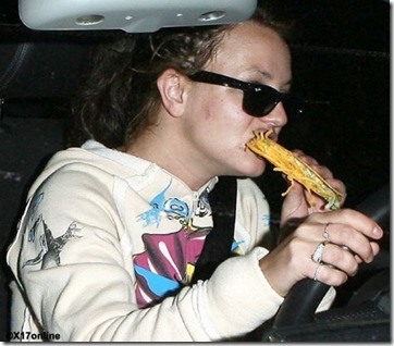 Britney Spears looked a mess as gorged on a taco