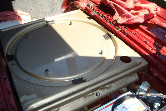Image may have been reduced in size. Click image to view fullscreen.