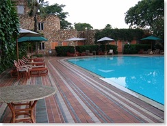 Nairobiserenahotelpoolarea