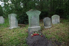 Master Gracey's Grave